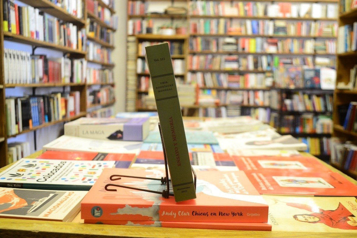 Ensayo Y Memoria. Emir Rodríguez Monegal. - Imagen 2