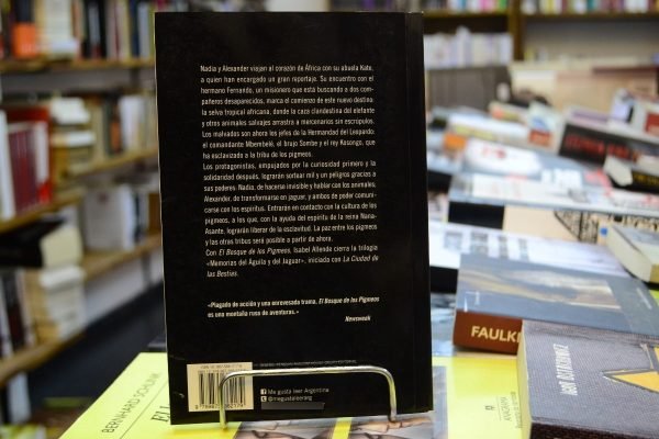 El Bosque De Los Pigmeos. Isabel Allende. - Imagen 3