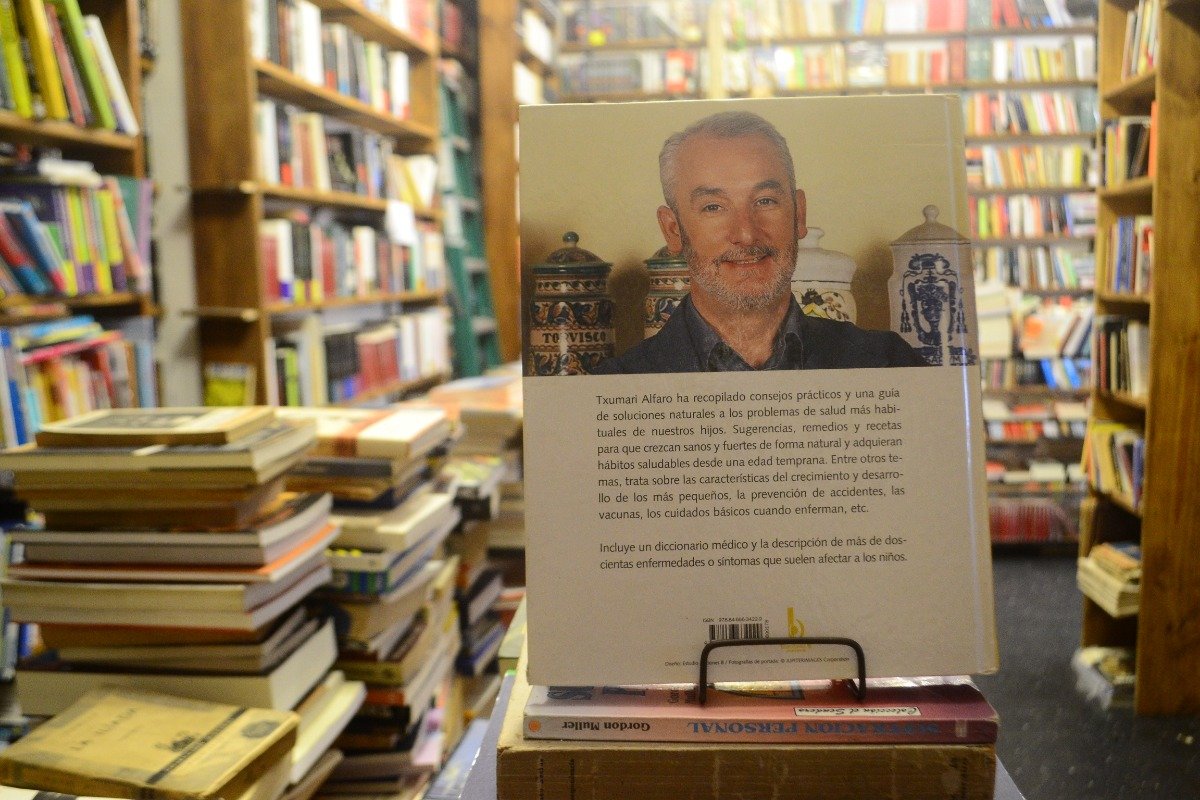 Cuidados Naturales Para Los Niños. Txumari Alfaro. - Imagen 3
