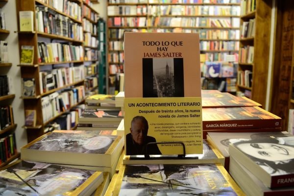 Todo Lo Que Hay. James Salter.