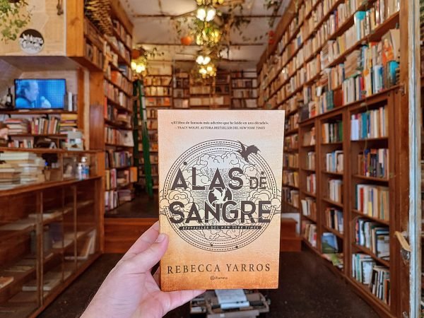 Alas De Sangre. Rebecca Yarros.