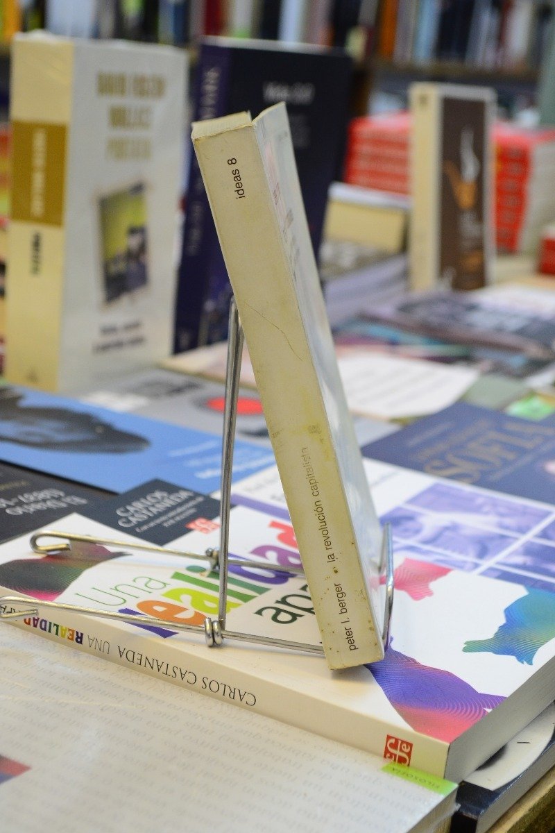 La Revolución Capitalista. Peter L. Berger. - Imagen 2