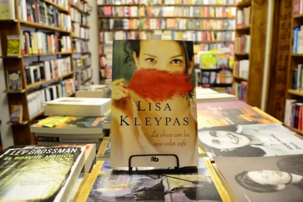 La Chica Con Los Ojos Color Café. Lisa Kleypas.