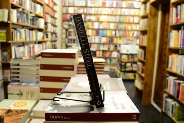 Una Noche Mágica. Danielle Steel. - Imagen 3