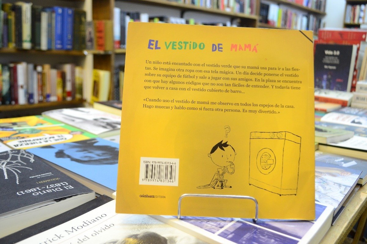 El Vestido De Mamá. Dani Umpi & Rodrigo Moraes. - Imagen 3