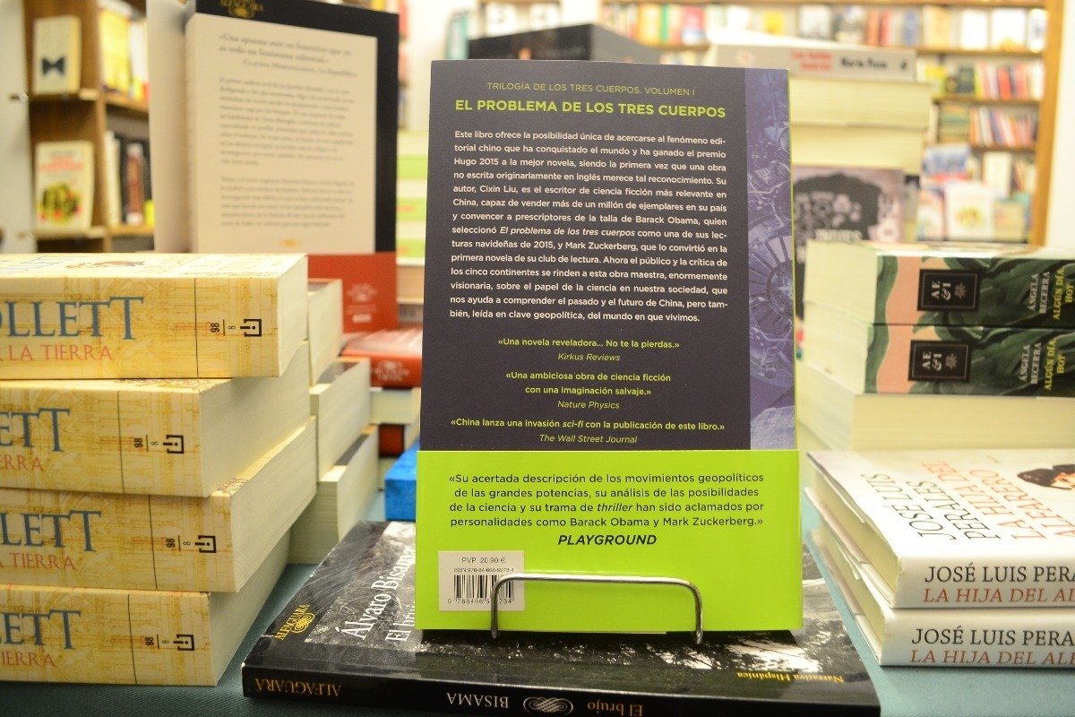 El Problema De Los Tres Cuerpos. Liu Cixin. - Imagen 3