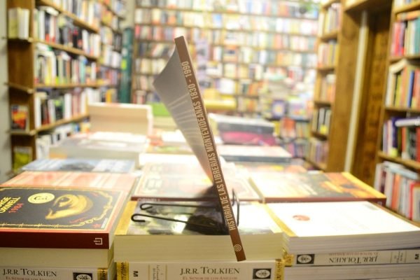 Historia De Las Librerías Montevideanas G Sosa - A Michelena - Imagen 2