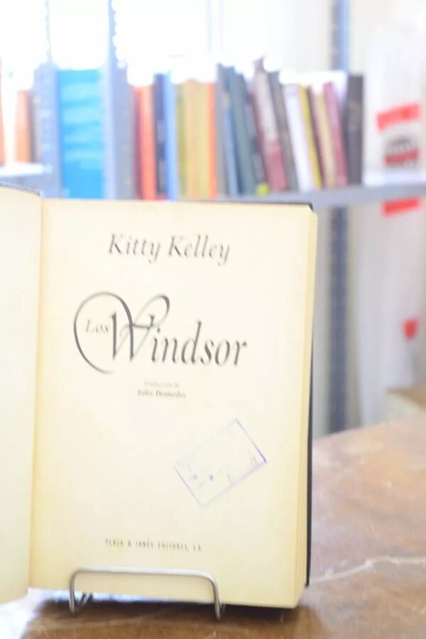 Windsor. Kitty Kelley. - Imagen de 3