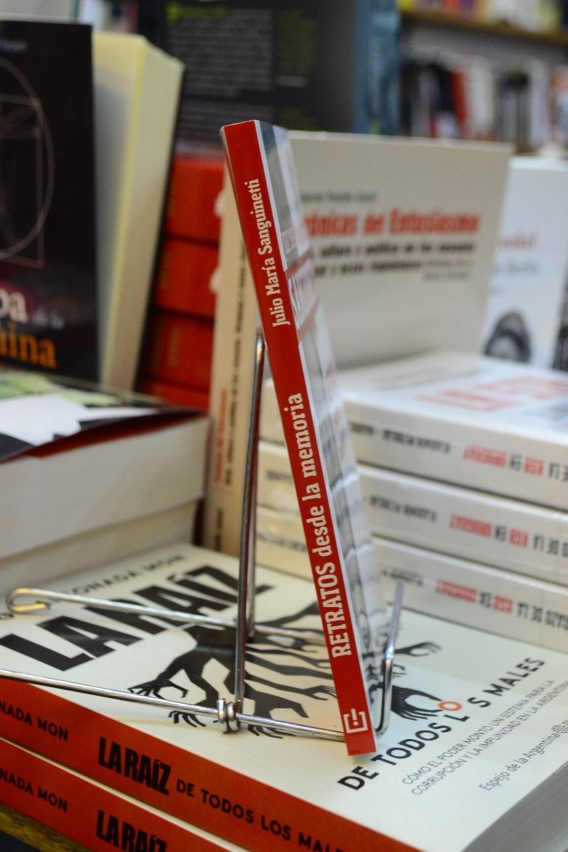 Retratos Desde La Memoria. Julio María Sanguinetti - Imagen 2