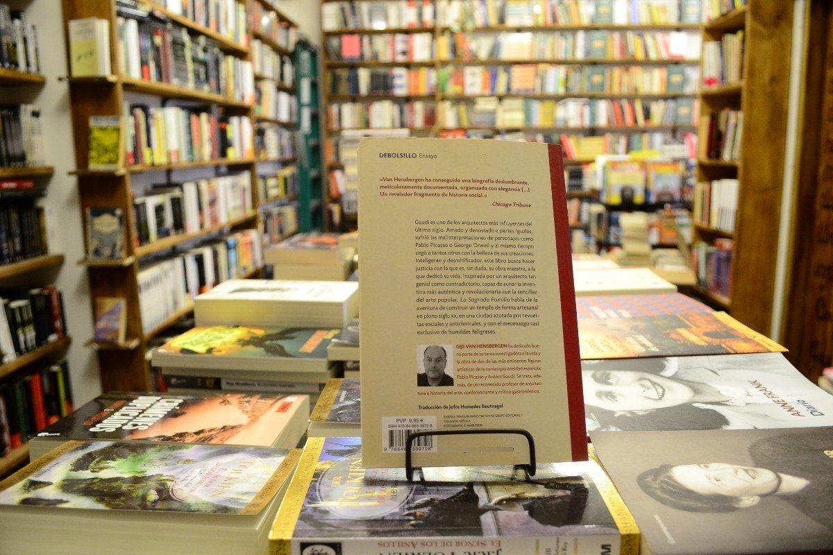 La Sagrada Familia. Gijs Van Hensbergen. - Imagen 3