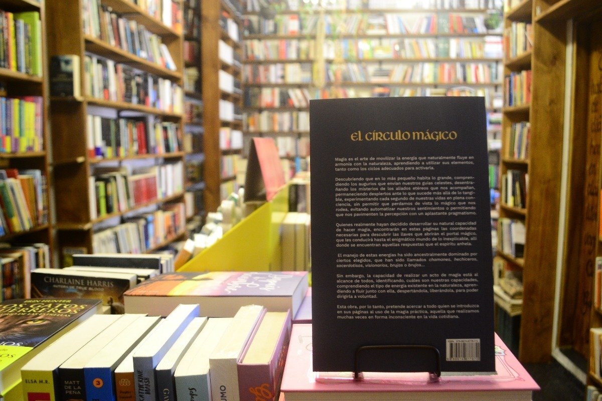 El Círculo Mágico. Ángeles Lasso. - Imagen 3