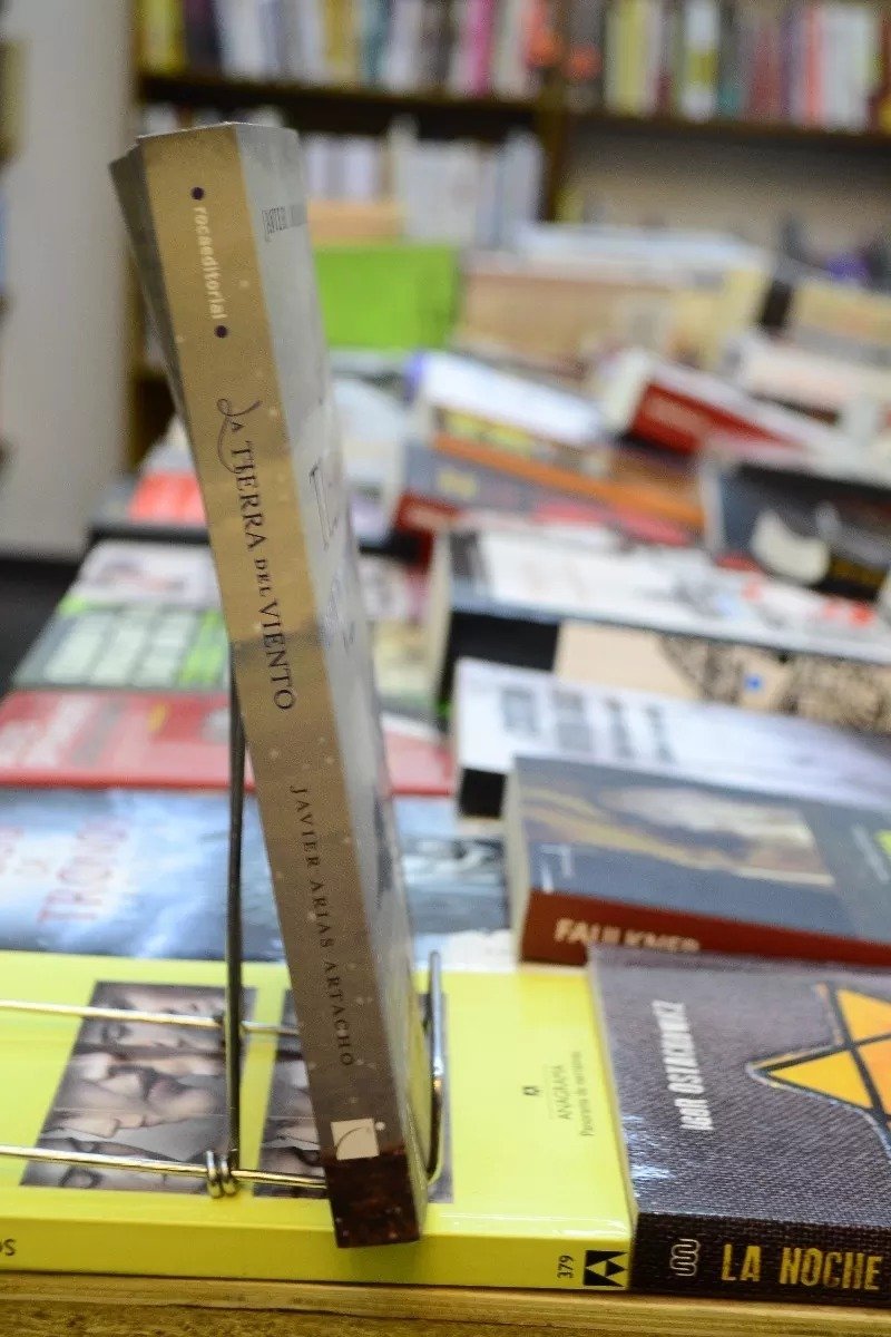 La Tierra Del Viento. Javier Arias Artacho. - Imagen 2