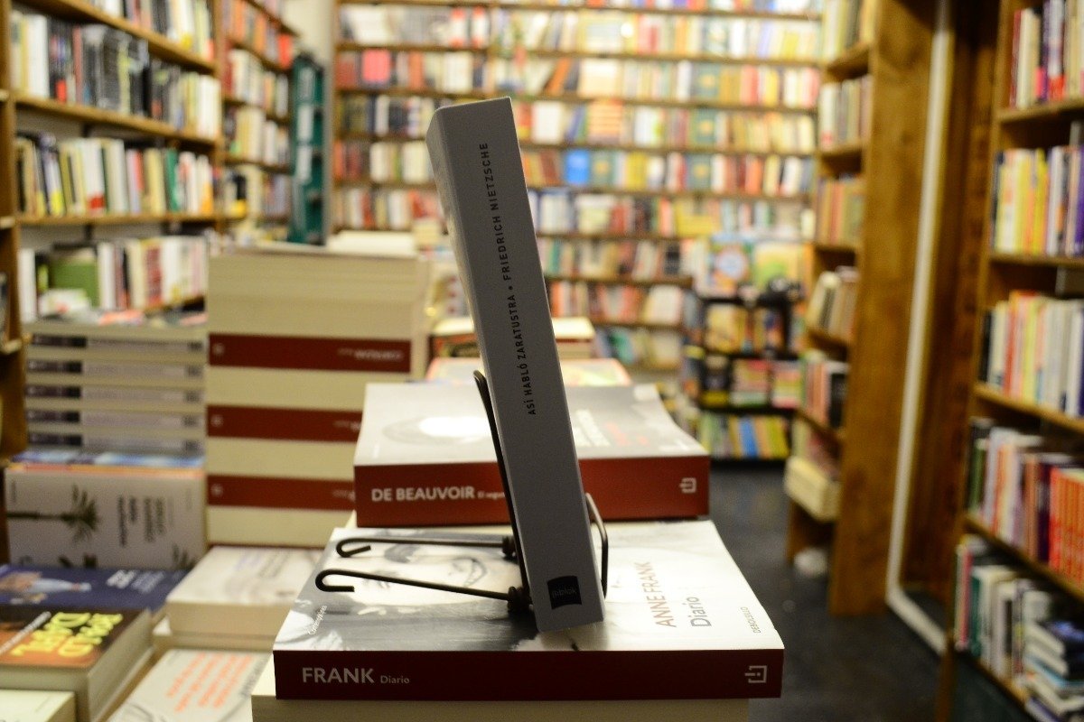 Así Habló Zaratustra. Friedrich Nietzsche. - Imagen 2