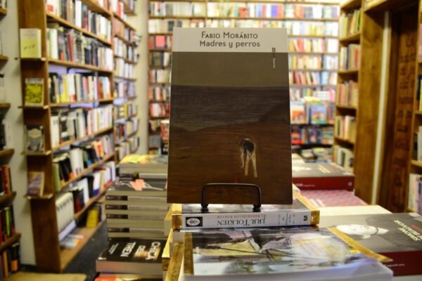 Madres Y Perros. Fabio Morabito.