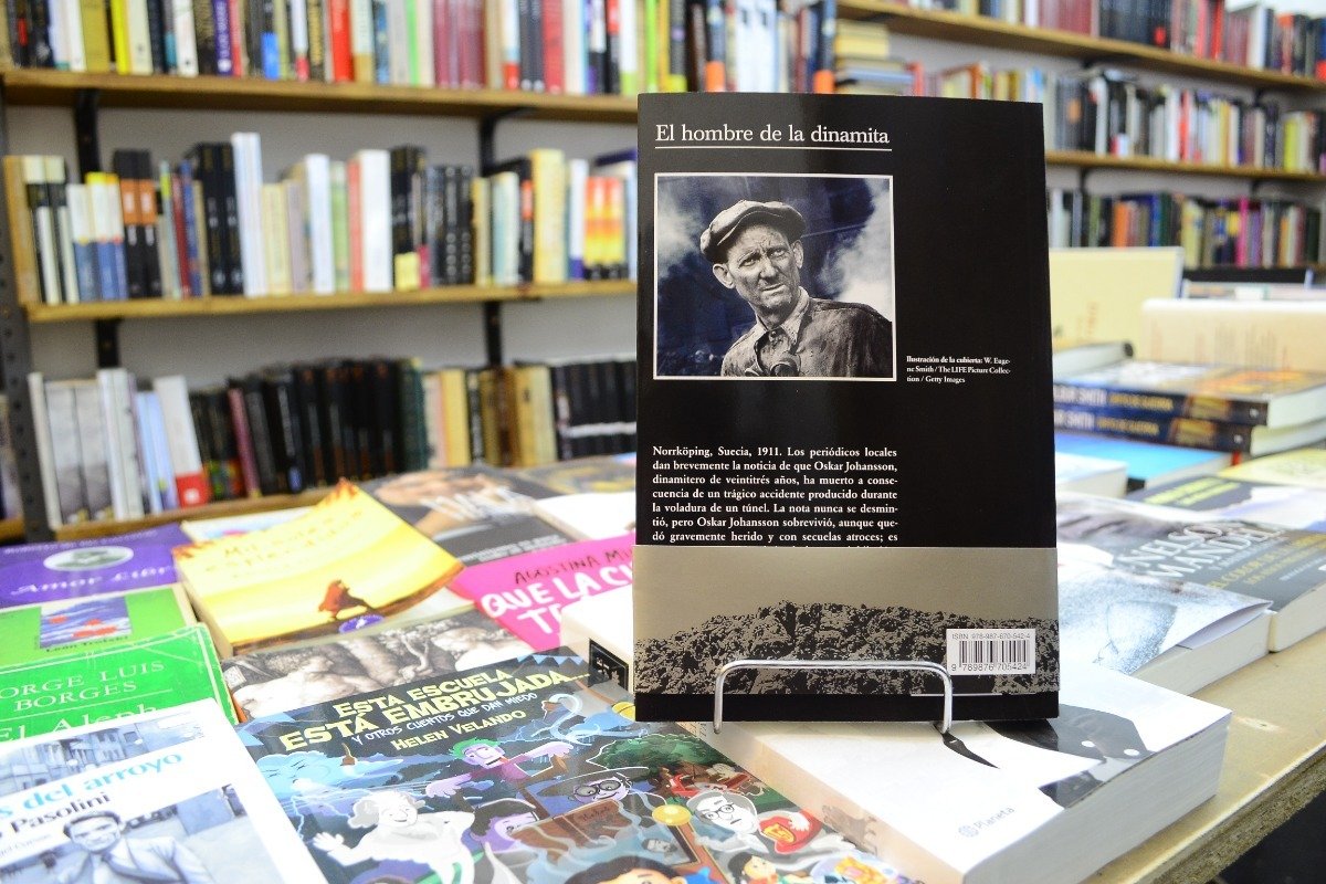 El Hombre Dinamita. Henning Mankell. - Imagen 3