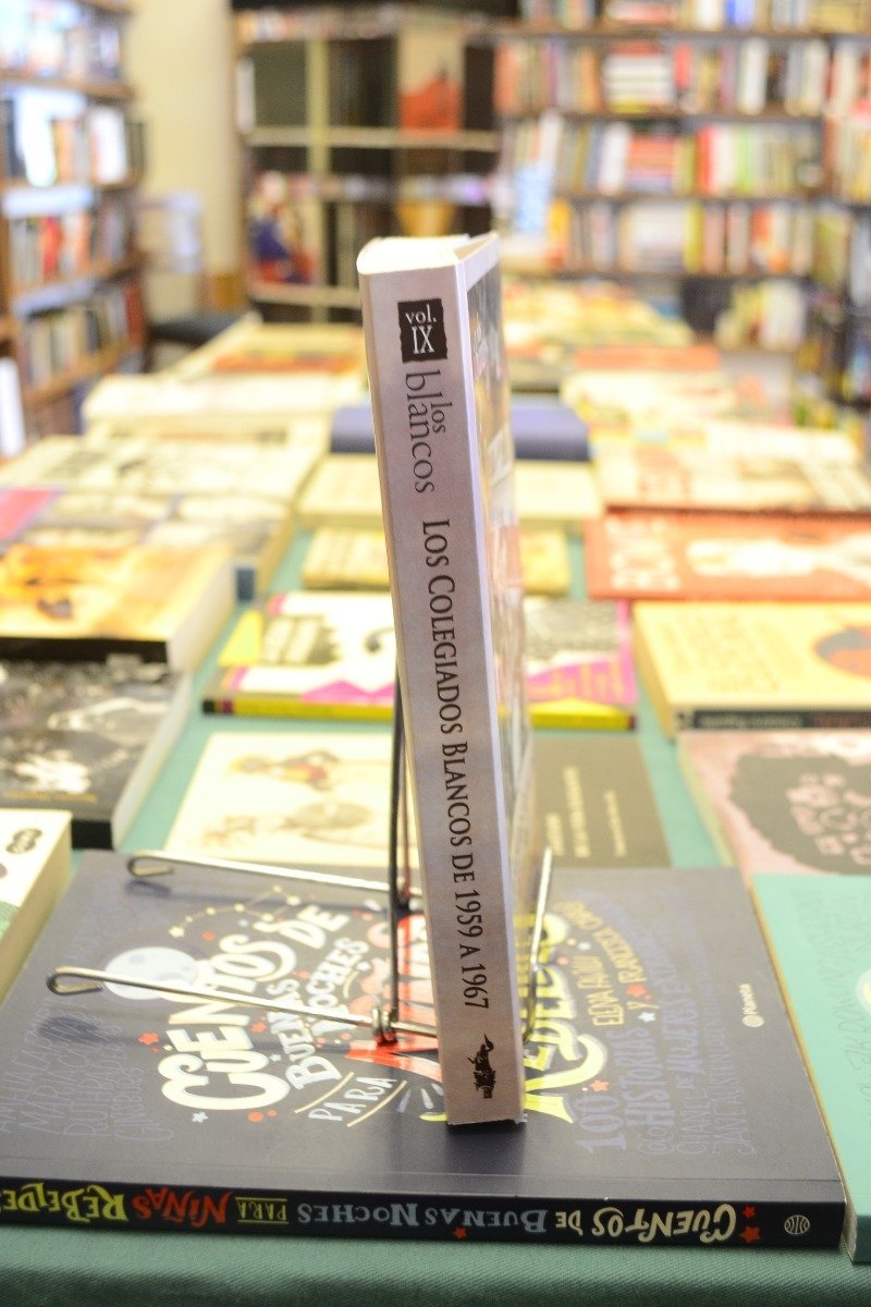 Los Colegiados Blancos De 1959 A 1967. Los Blancos. - Imagen 2