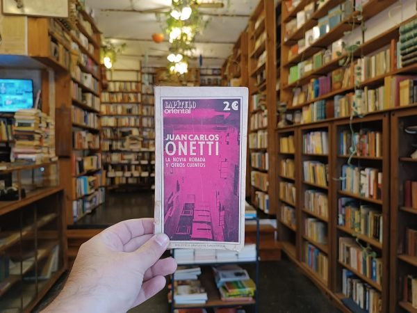 La Novia Robada Y Otros Cuentos. Juan Carlos Onetti.