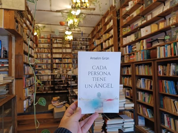 Cada Persona Tiene Un Ángel. Anselm Grün.