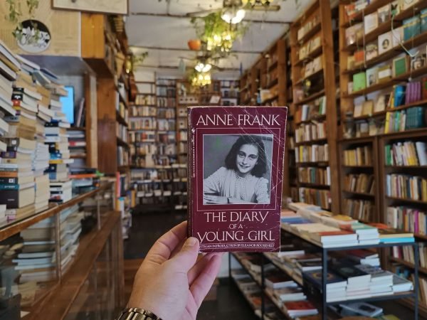 The Diary Of A Young Girl. Anne Frank.