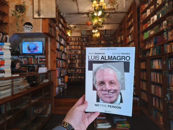 Luis Almagro. No Pide Perdón. M. Natalievich Y G. Ferreira.