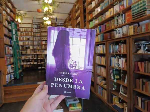 Dede La Penumbra. Sylvia Lago.