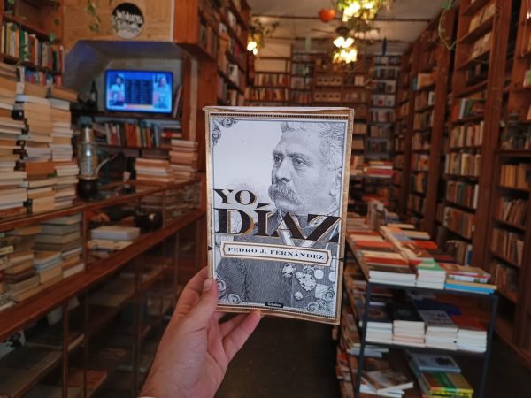 Yo, Díaz. Pedro J. Fernández.