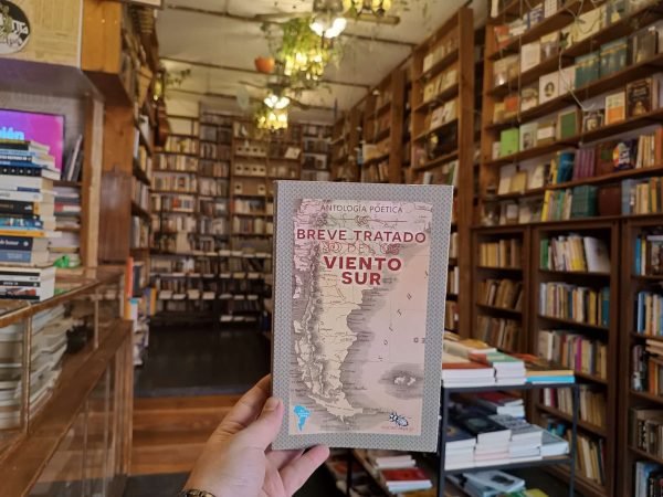 Breve Tratado Del Viento Sur. Antología Poética.