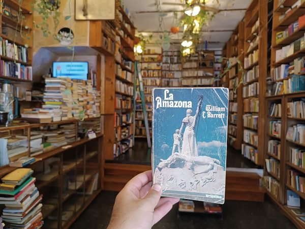 La Amazona. William E. Barrett.
