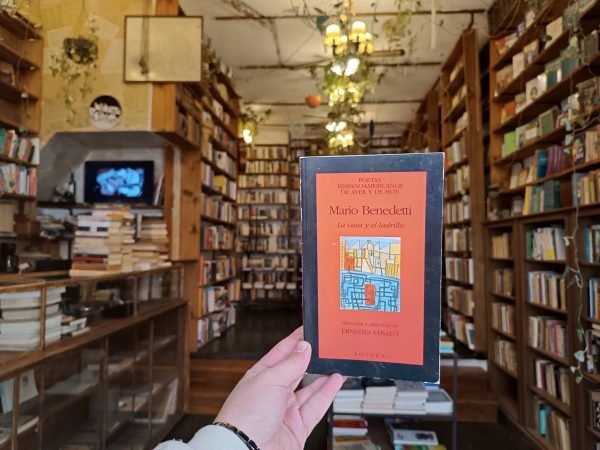 La Casa Y El Ladrillo. Mario Benedetti.