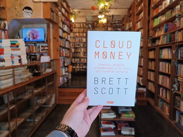 Cloud Money. Brett Scott.