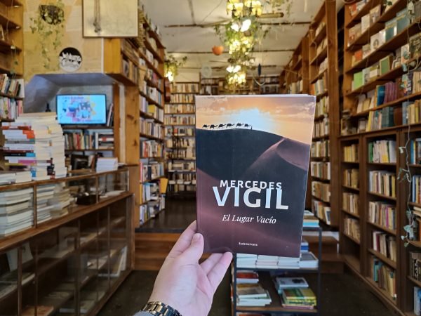 El Lugar Vacío. Mercedes Vigil.