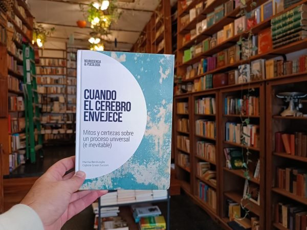 Cuando El Cerebro Envejece. M. Bentivoglio Y G. G. Zucconi.