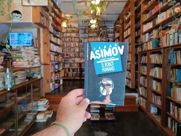El Robot Humano. Isaac Asimov Y Robert Silverberg.