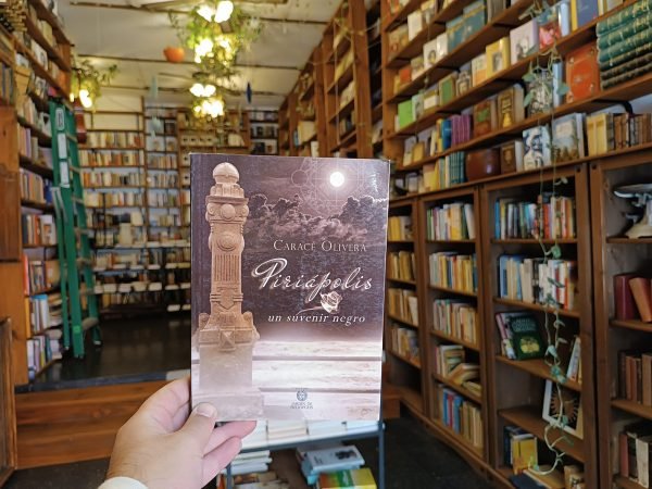 Piriápolis, Un Suvenir Negro. Caracé Olivera.
